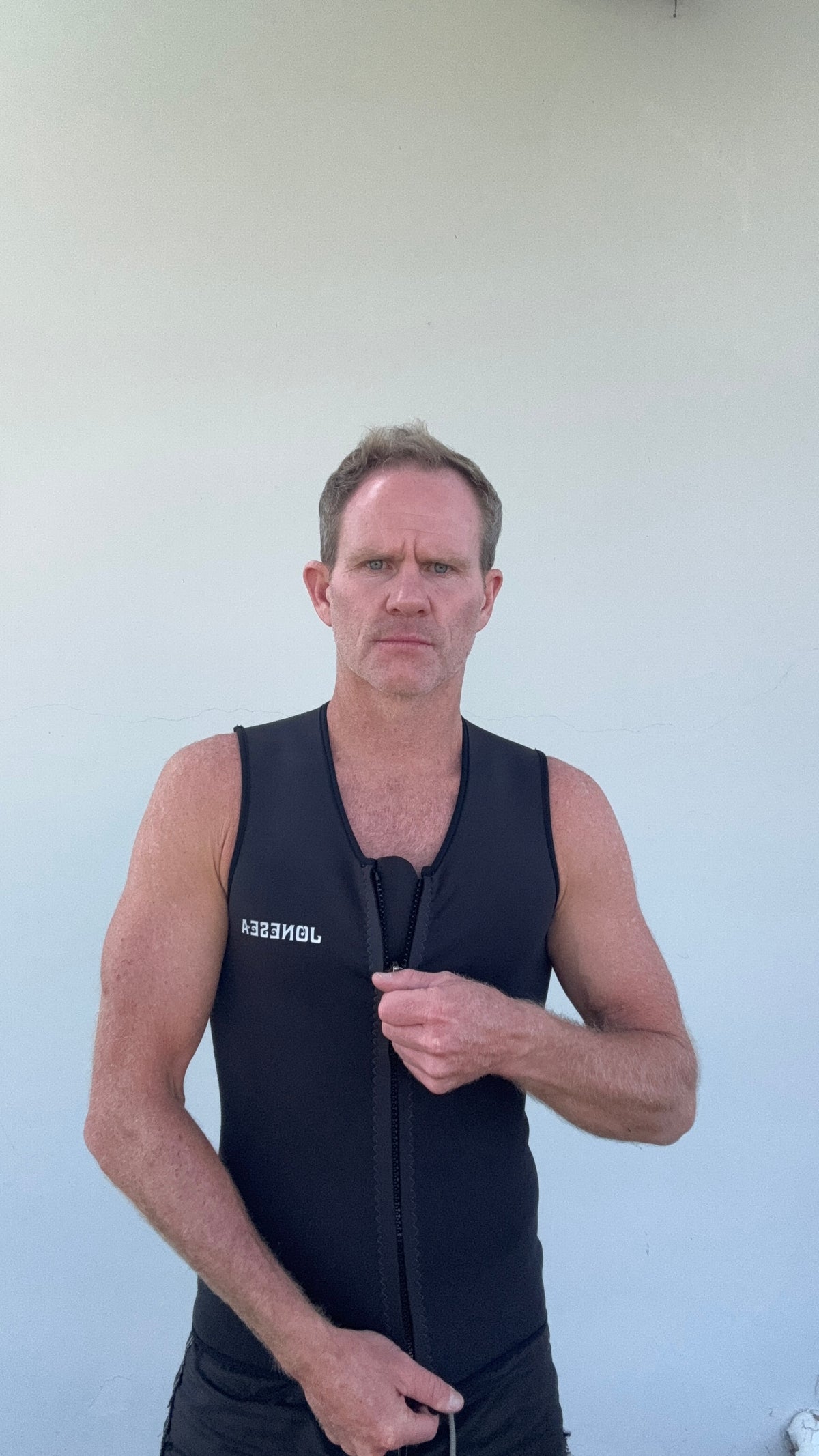 Men's Front Zip Neoprene Vest | Graphite Yulex