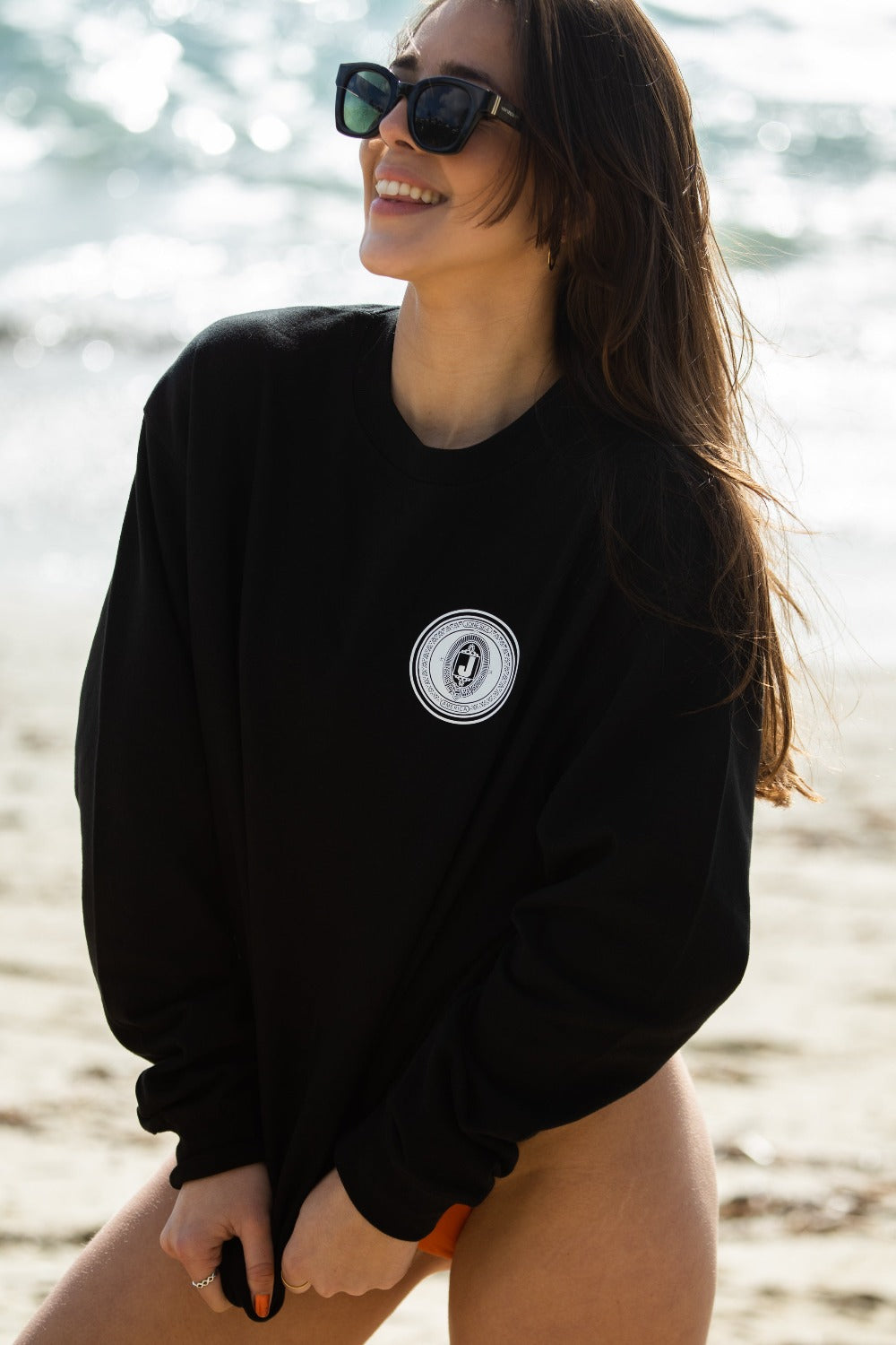 Black Signature Logo sweatshirt - Jonesea Wetsuits
